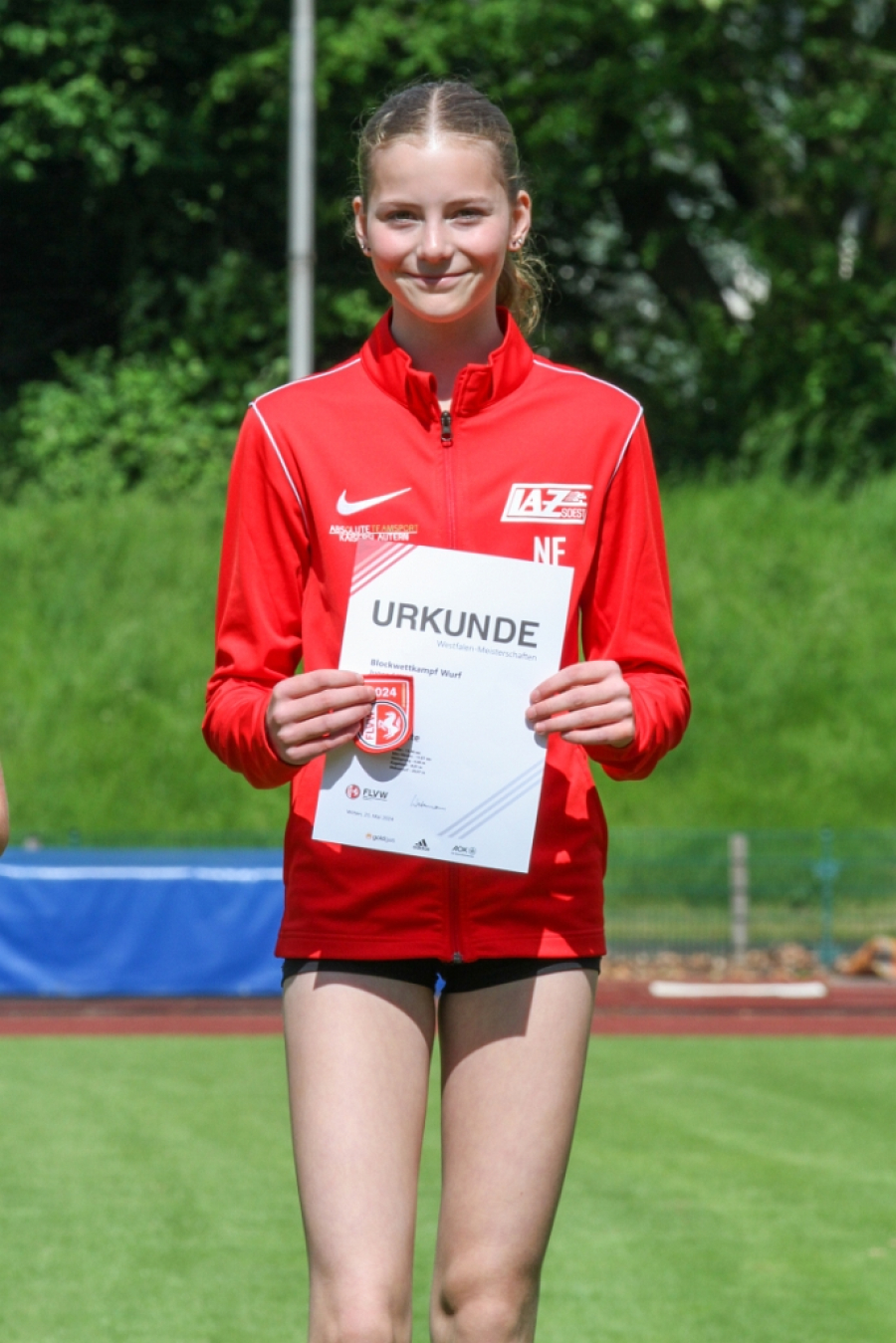 Nia Ferige krönte sich zur Westfalenmeisterin im Blockwettkampf Wurf. Foto: Reinhard