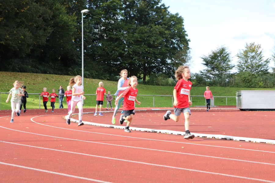 Impressionen vom LAZ-Sportabzeichentag 2024. Foto: Finkeldei