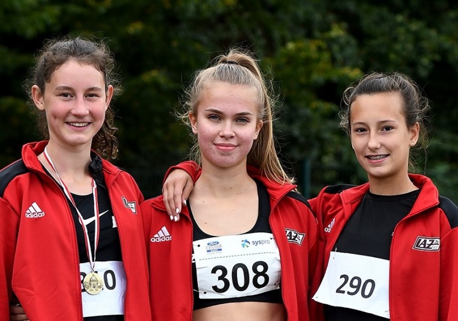 von links: Freya von Fürstenberg, Lina Vollmer und Michelle Muschalik von links: Freya von Fürstenberg, Lina Vollmer und Michelle Muschalik