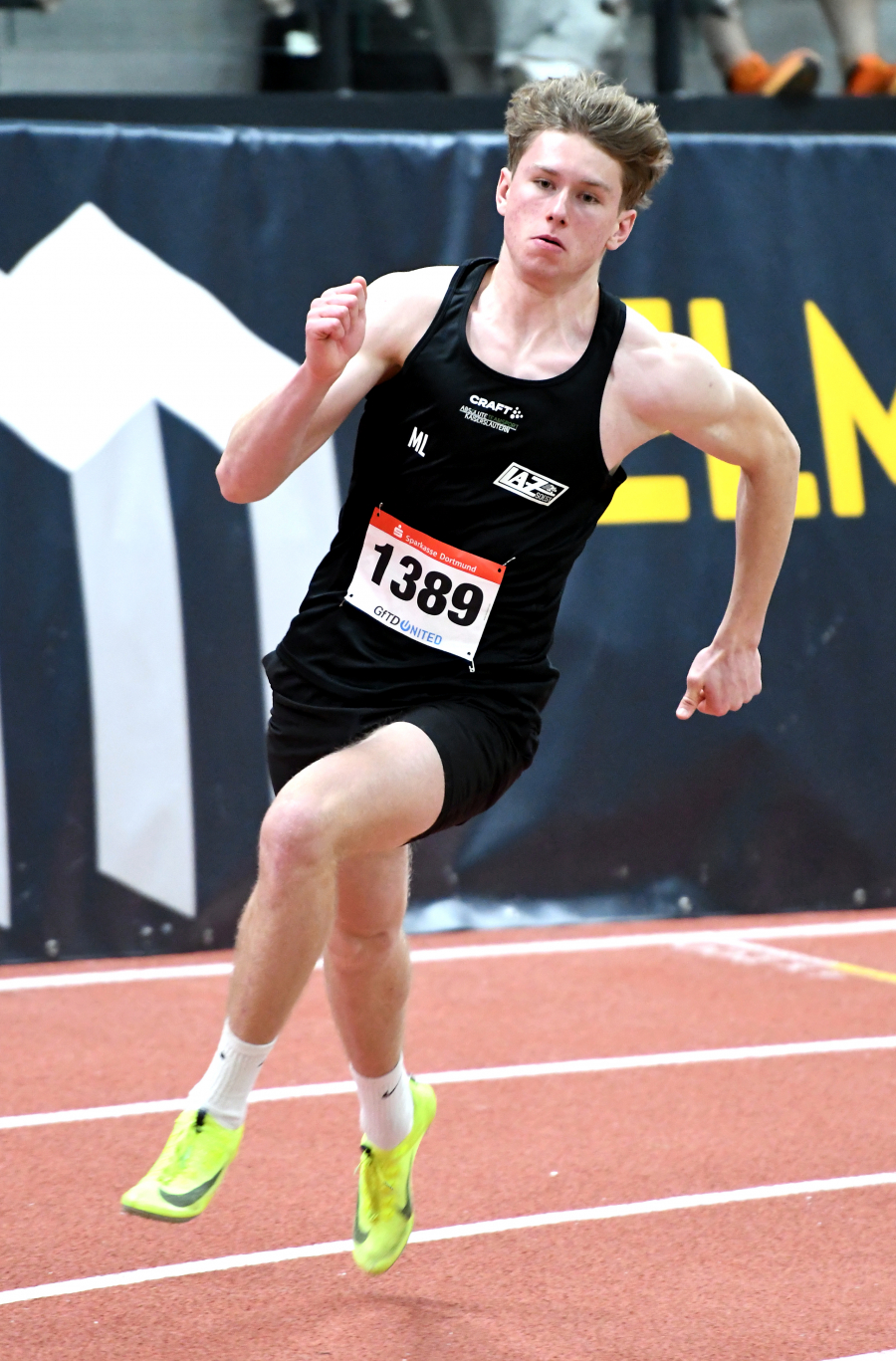 U20-Athlet Moritz Langenscheidt vom LAZ Soest legte die 200 Meter in Dortmund in neuer persönlicher Bestzeit von 23,49 Sekunden zurück. Foto: Bottin