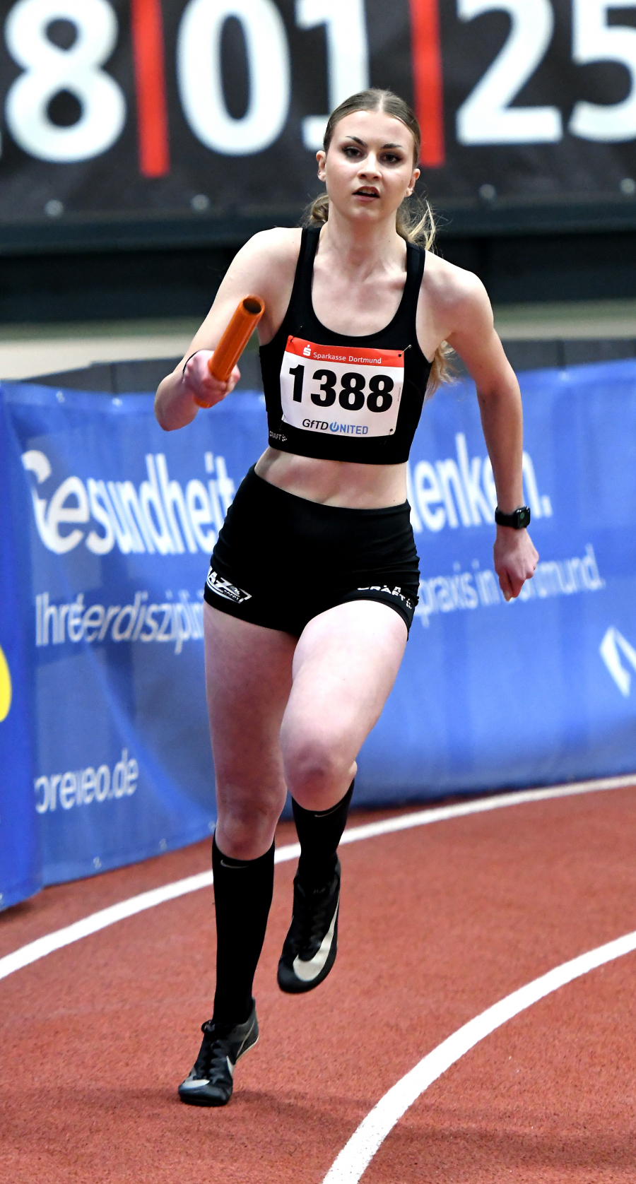 Anna-Lena Knappkötter war Startläuferin der 4 x 200-Meter-Staffel des LAZ Soest, die in 1:47,45 Minuten die DM-Norm nur knapp verfehlte. Foto: Bottin