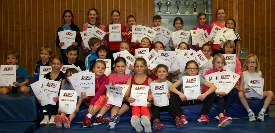 Sieger-Foto nach dem Indoormeeting. Sieger-Foto nach dem Indoormeeting.