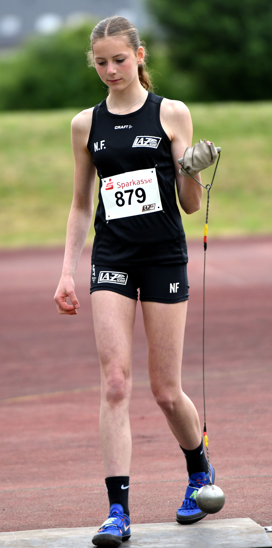 Erneut ein Topresultat: Nia Ferige (W15) vom LAZ Soest schleuderte den Wurfhammer in Plettenberg auf 44,44 Meter. Foto: Bottin Erneut ein Topresultat: Nia Ferige (W15) vom LAZ Soest schleuderte den Wurfhammer in Plettenberg auf 44,44 Meter. Foto: Bottin