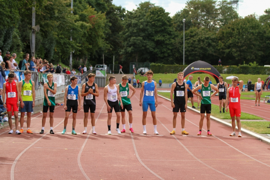 Vor dem 1000m-Lauf war er nicht sicher, ob es zur Medaille reichen würde. Foto: Reinhard Vor dem 1000m-Lauf war er nicht sicher, ob es zur Medaille reichen würde. Foto: Reinhard