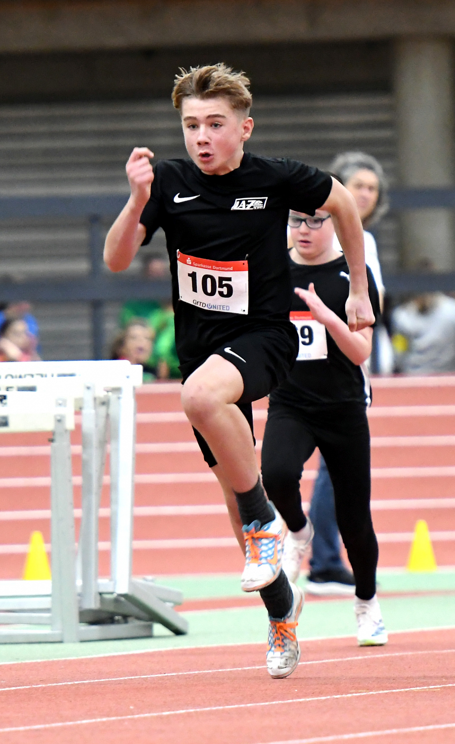 &Uuml;berraschend setzte sich M12-Sportler Michel Bottin vom LAZ Soest nicht nur im 60-Meter-H&uuml;rdensprint, sondern auch auf der gleichlangen Flachstrecke (8,68 Sekunden) in Dortmund durch. Foto: Bottin