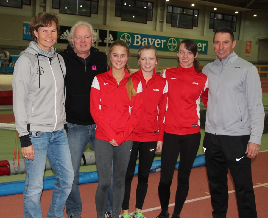 von links: Bundestr. Adams, Bober, Franke,Grabenmeier, Quiring u. Bundestr. Elberding