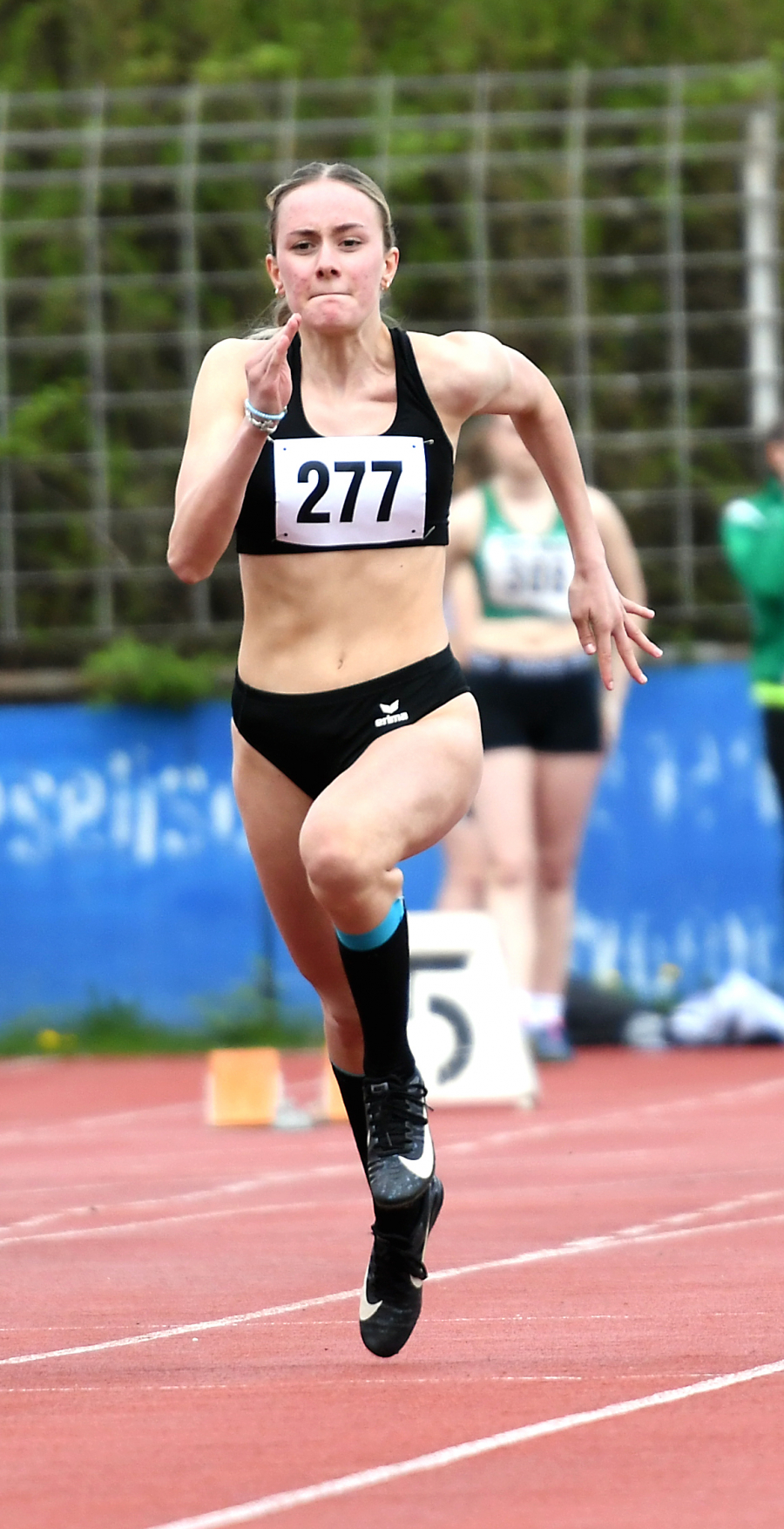Maya Klute (w.J. U18) erzielte über 100 Meter windunterstützte 13,42 Sekunden. Foto: Bottin