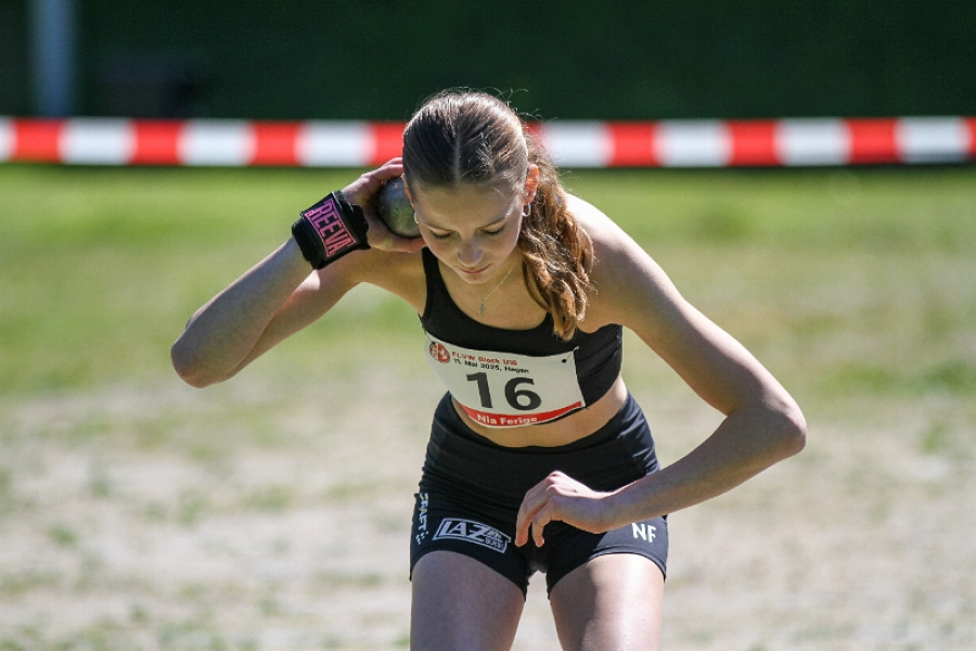 Nia Ferige beim Kugelstoßen. Foto: Reinhard